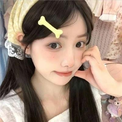 瓶中美人